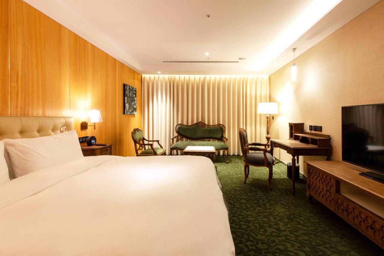 טאיצ'ונג Inhouse Hotel Grand חדר תמונה
